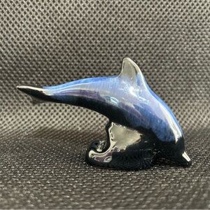 Blue Mountain Pottery Dolphin 4” X 2 1/4” w/sticker